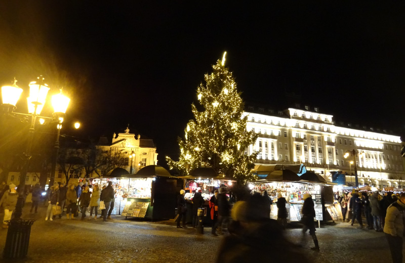 Bratislava17-19