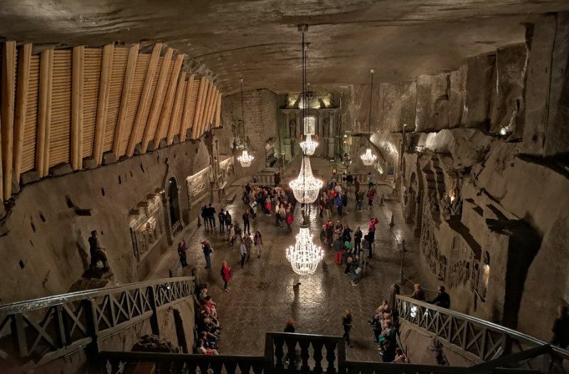 Wieliczna 7