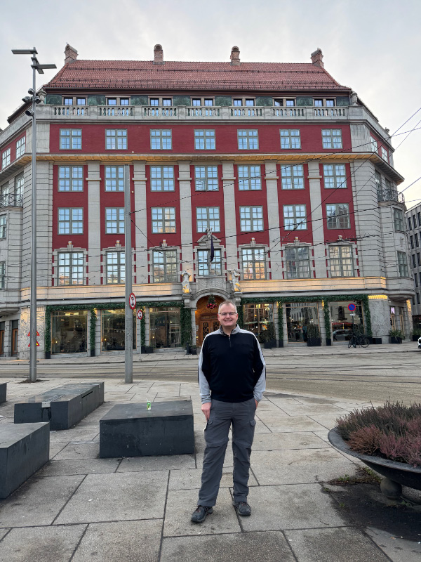 Hotel 2