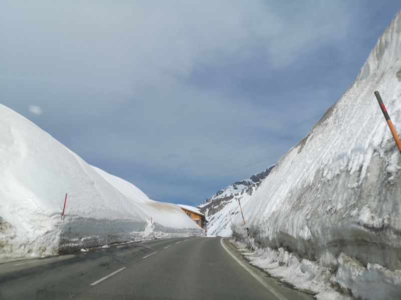 Snow 1