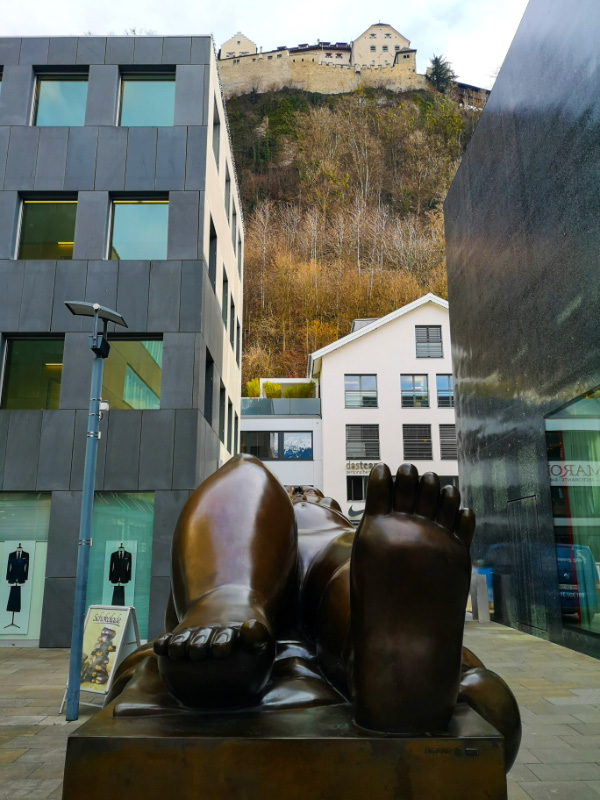 Statue and castle