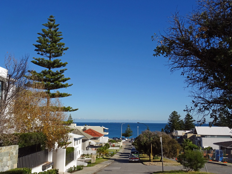 Cottesloe Road