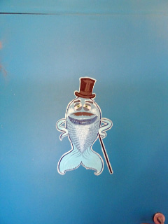 Toilet logo 1