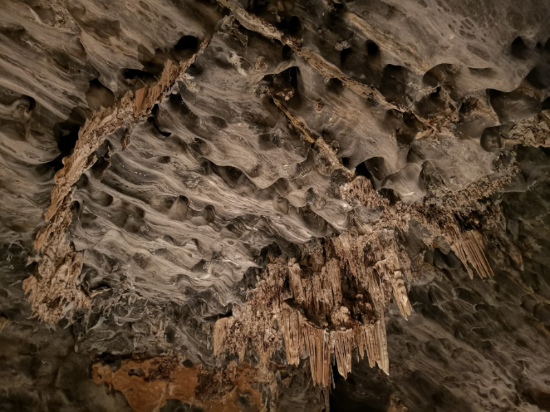 Caves 4