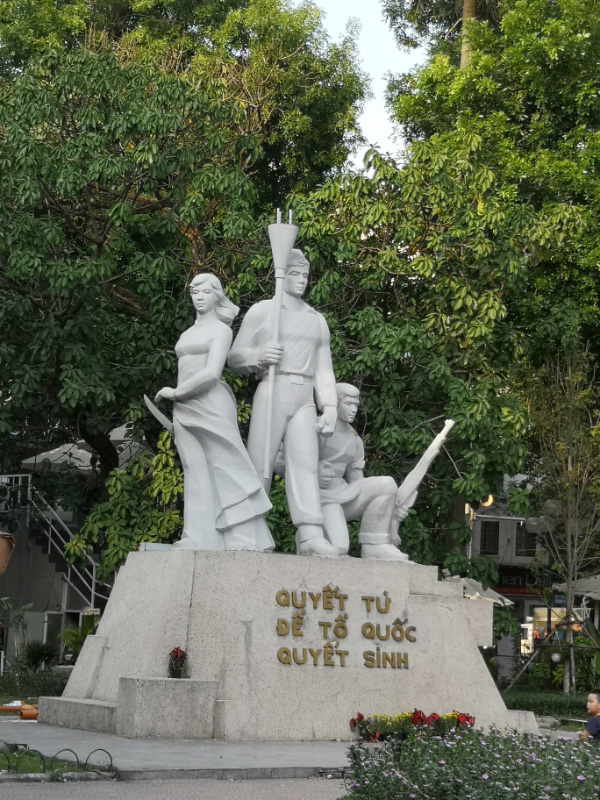 Statue