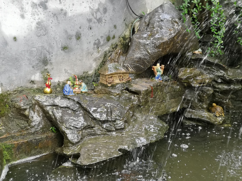Temple 8