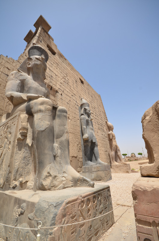 Luxor 3