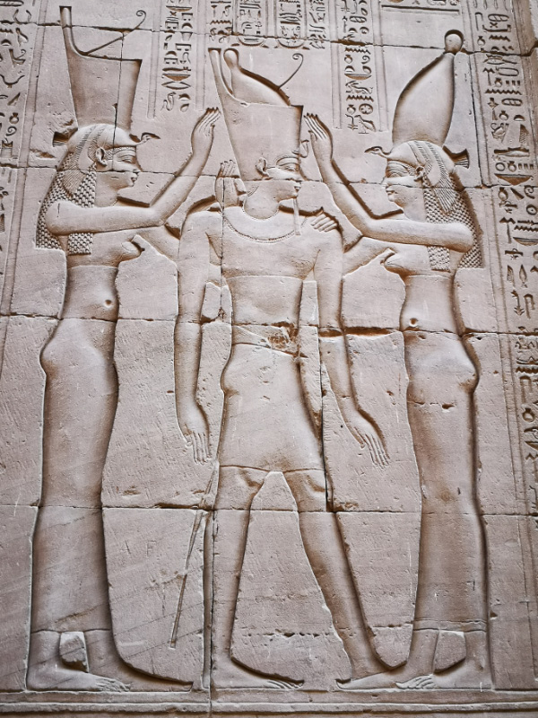 Edfu 22