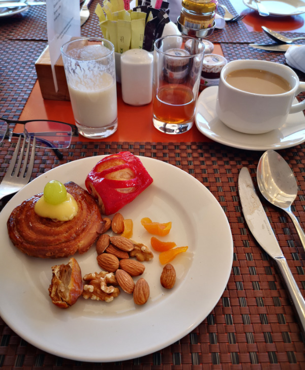 Breakfast 3
