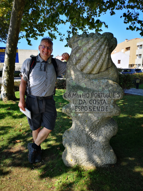 Statue 2