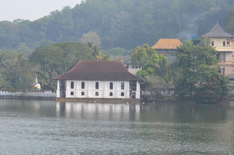 Lake 19