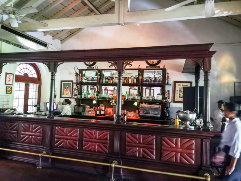 Royal Bar & Hotel 1