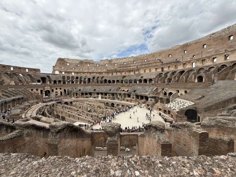 Colosseum 12